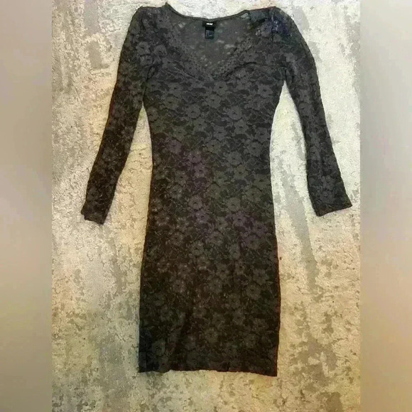 H&M Lace Dress Size Small and Fabulous for Fall - Picture 1 of 4